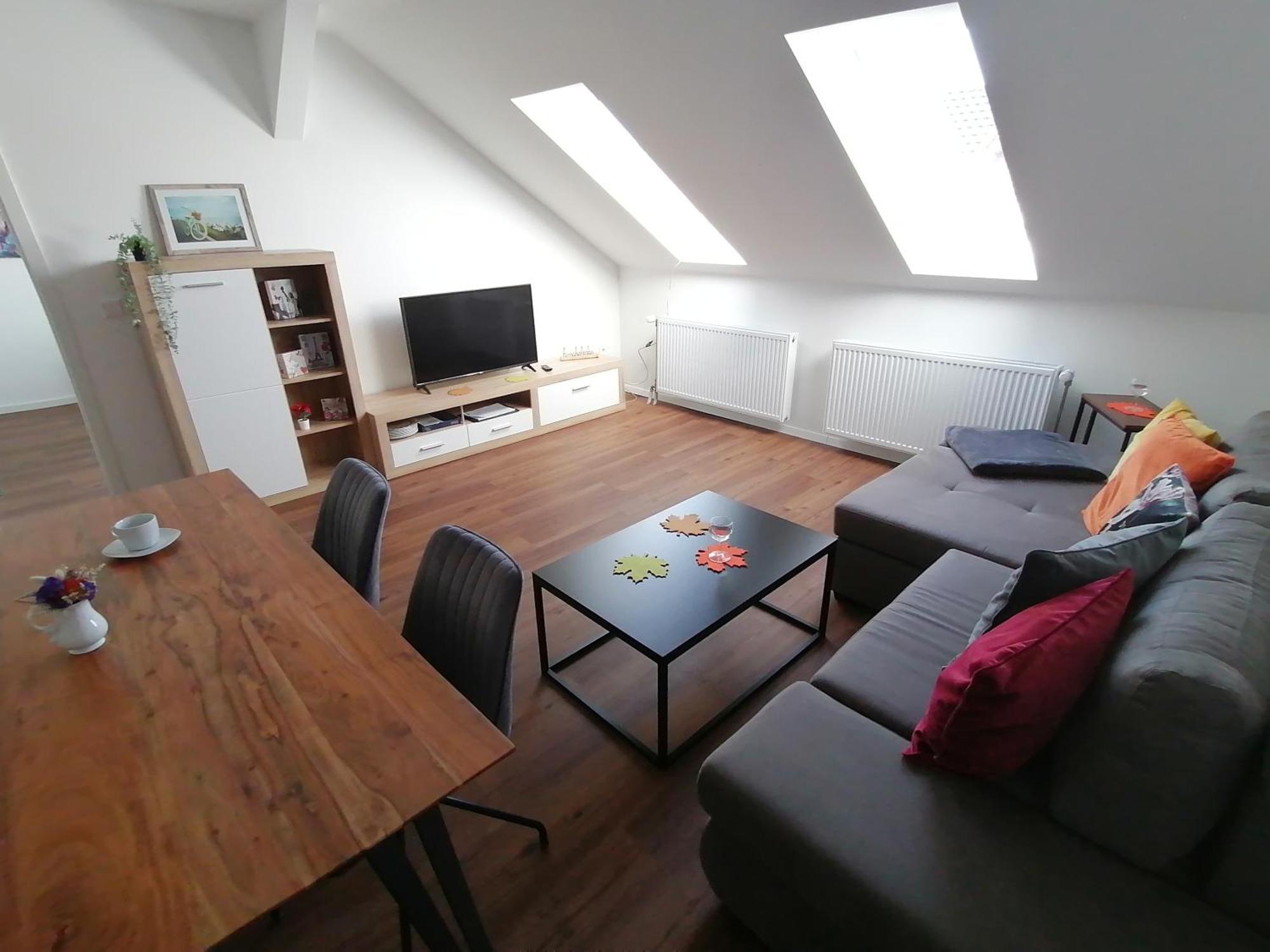 Auszeit2 Erfurt - Stilvolle Dachwohnung Mit Parkplatz - Zentrumsnah Exterior photo